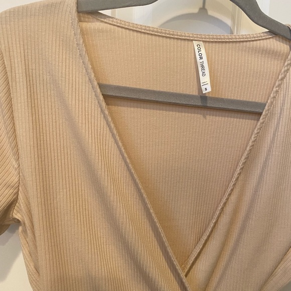 Color Thread Ribbed Beige Wrap Crop Top - Picture 3 of 6